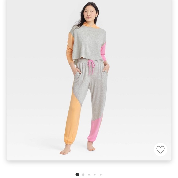 New Colsie color block lounge pants 🛍 - Picture 1 of 3